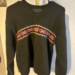 Abercrombie & Fitch Dark Green Sweater with Maroon Pattern vintage y2k